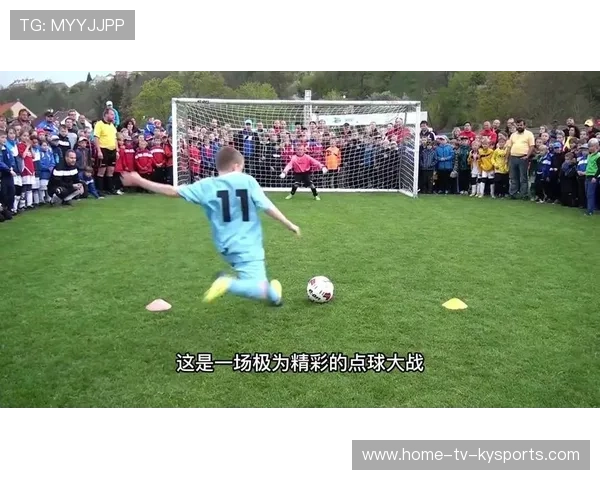 足球门将扑点球后怒吼：我是世界第一