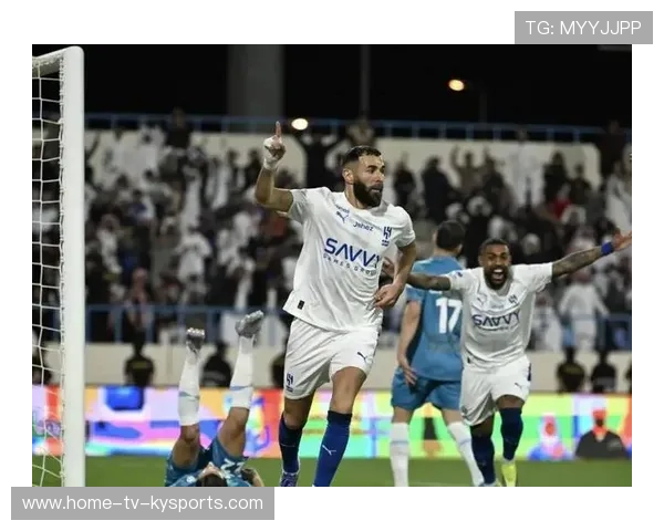 本泽马首战沙特,进攻火力全开 本泽马首战沙特,进攻火力全开